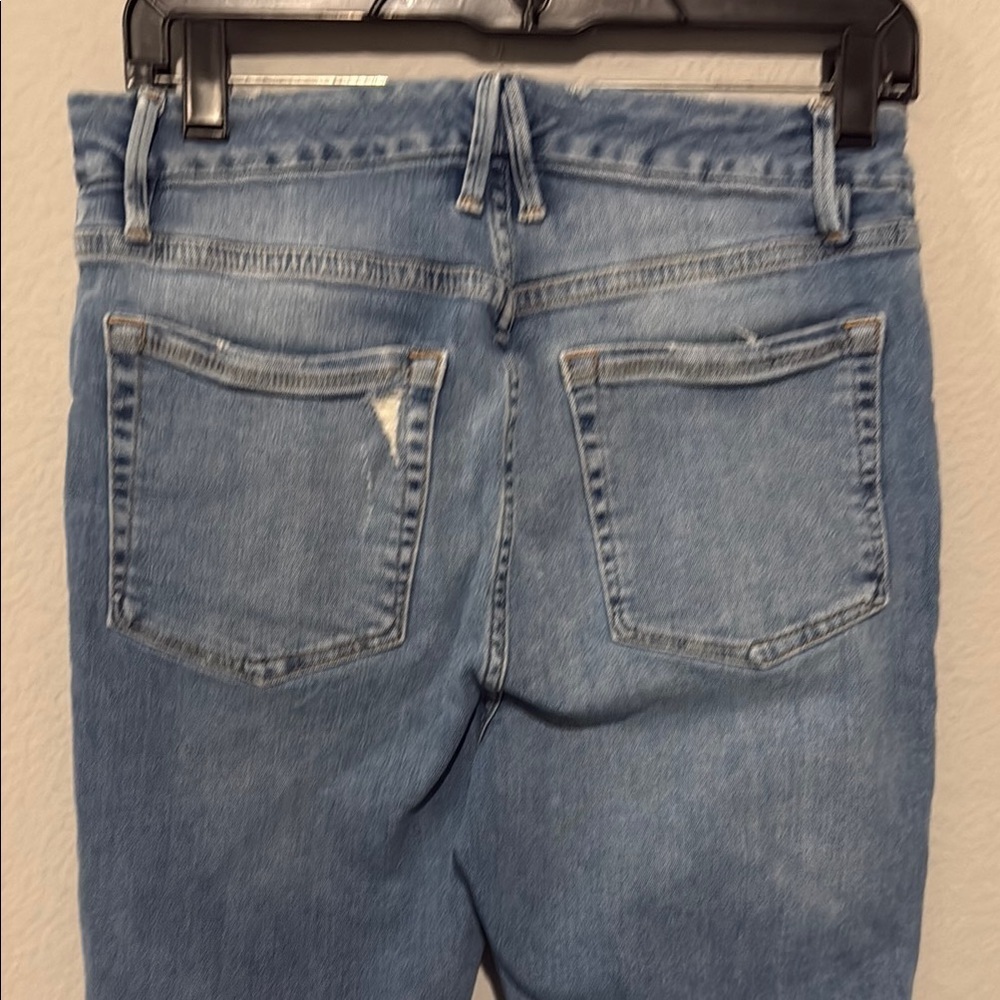 Good American Blue Cropped Distressed Jeans good straight - Picture 7 of 12